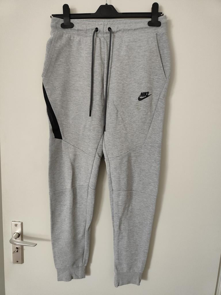 Nike Tech broek maat S, Overige typen, Nike, Ophalen of Verzenden, Zo goed als nieuw