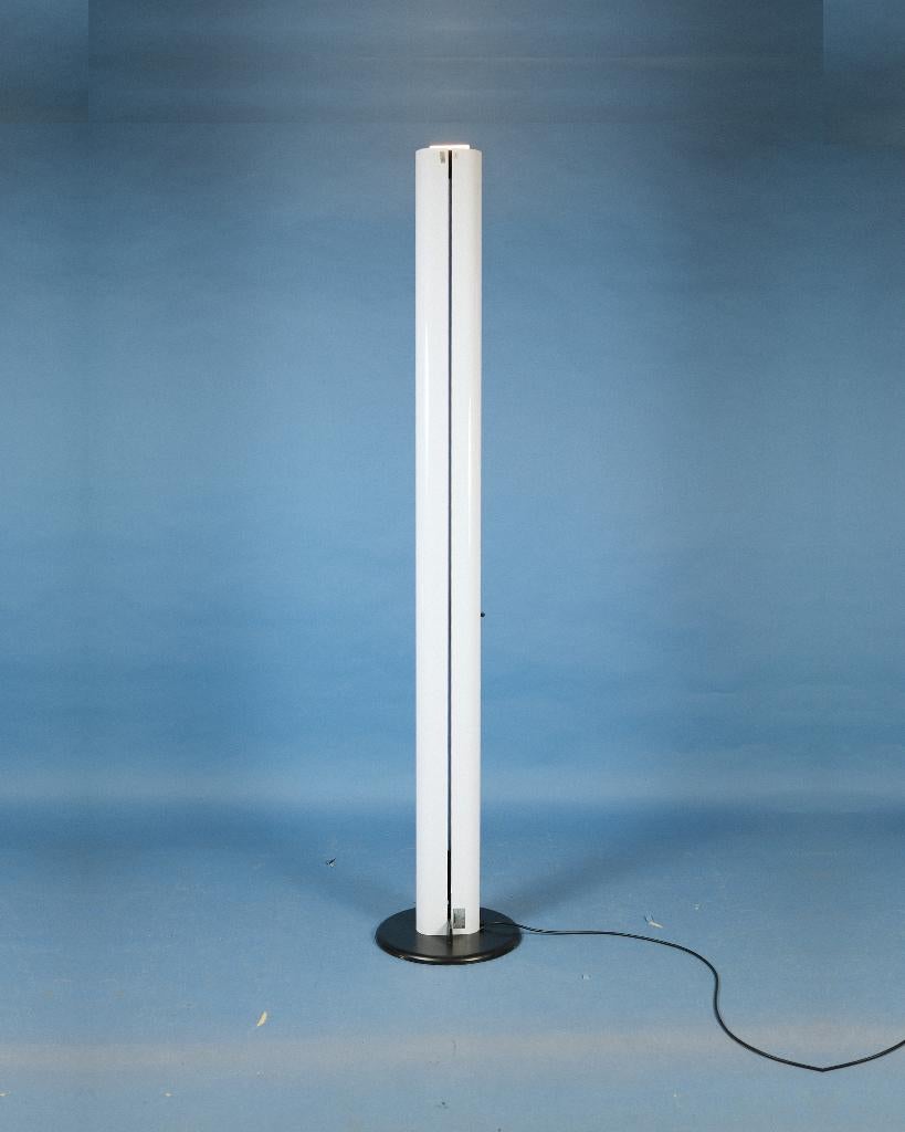 Megaron floor lamp – Gianfranco Frattini – Artemide, Ophalen of Verzenden, Zo goed als nieuw, Midcentury vintage design, Metaal