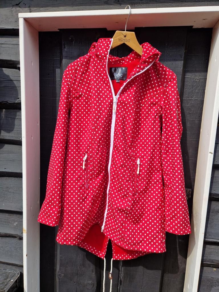 SOFTSELL VROLIJKE ROOD MET WITTE STIPPEN ZOMERJAS🍄 MAAT 42, Ophalen of Verzenden, Nieuw, Maat 42/44 (L), Rood
