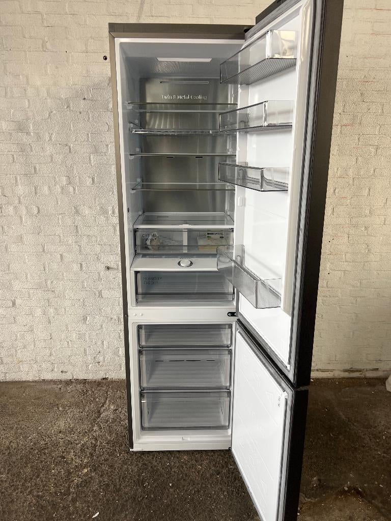 Foto 7 van Koel-vriescombinaties tot 60% korting| LG Samsung SMEG Haier