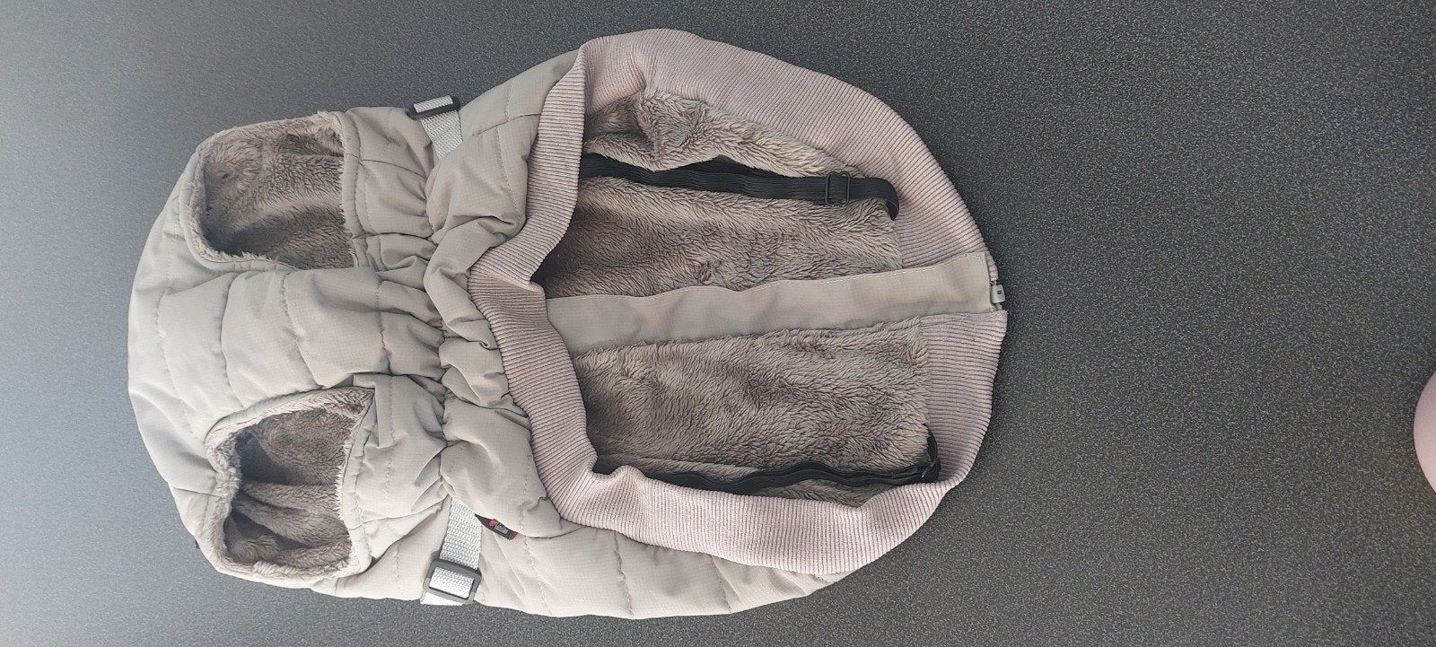 Jack & Vanilla hondenjasje met fleece en  harnas, Dieren en Toebehoren, Ophalen of Verzenden, Zo goed als nieuw, Gevoerd, Hondenjas