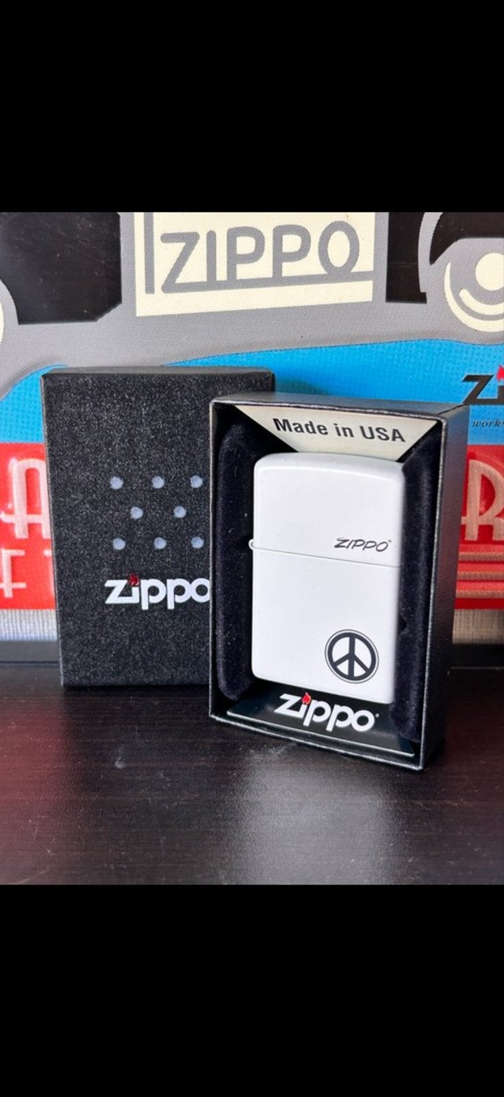 Zippo D16-Mat wit Peace Aansteker, Ophalen of Verzenden, Nieuw, Aansteker