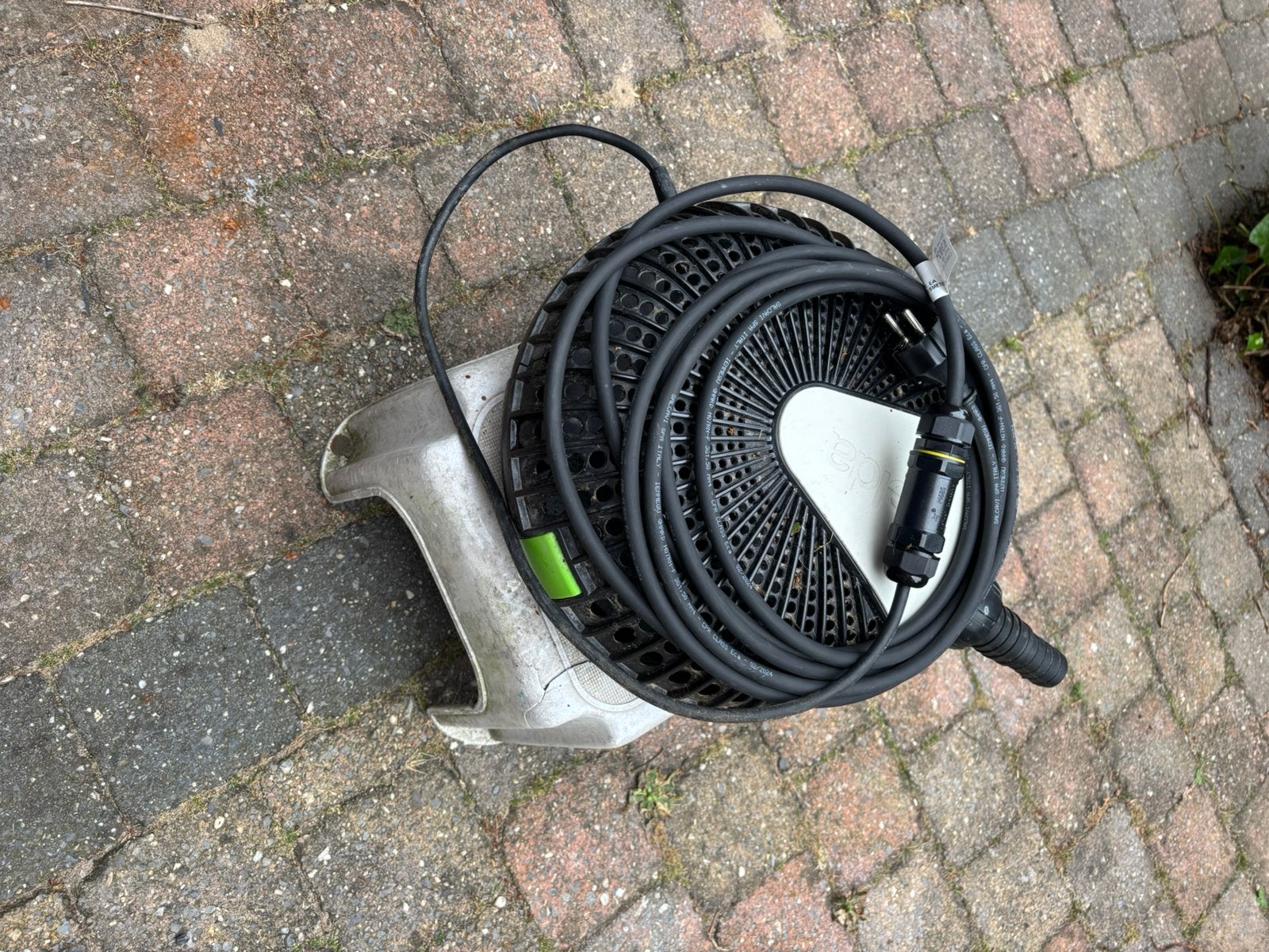 Vijver pomp, Ophalen of Verzenden, Gebruikt, Vijverpomp