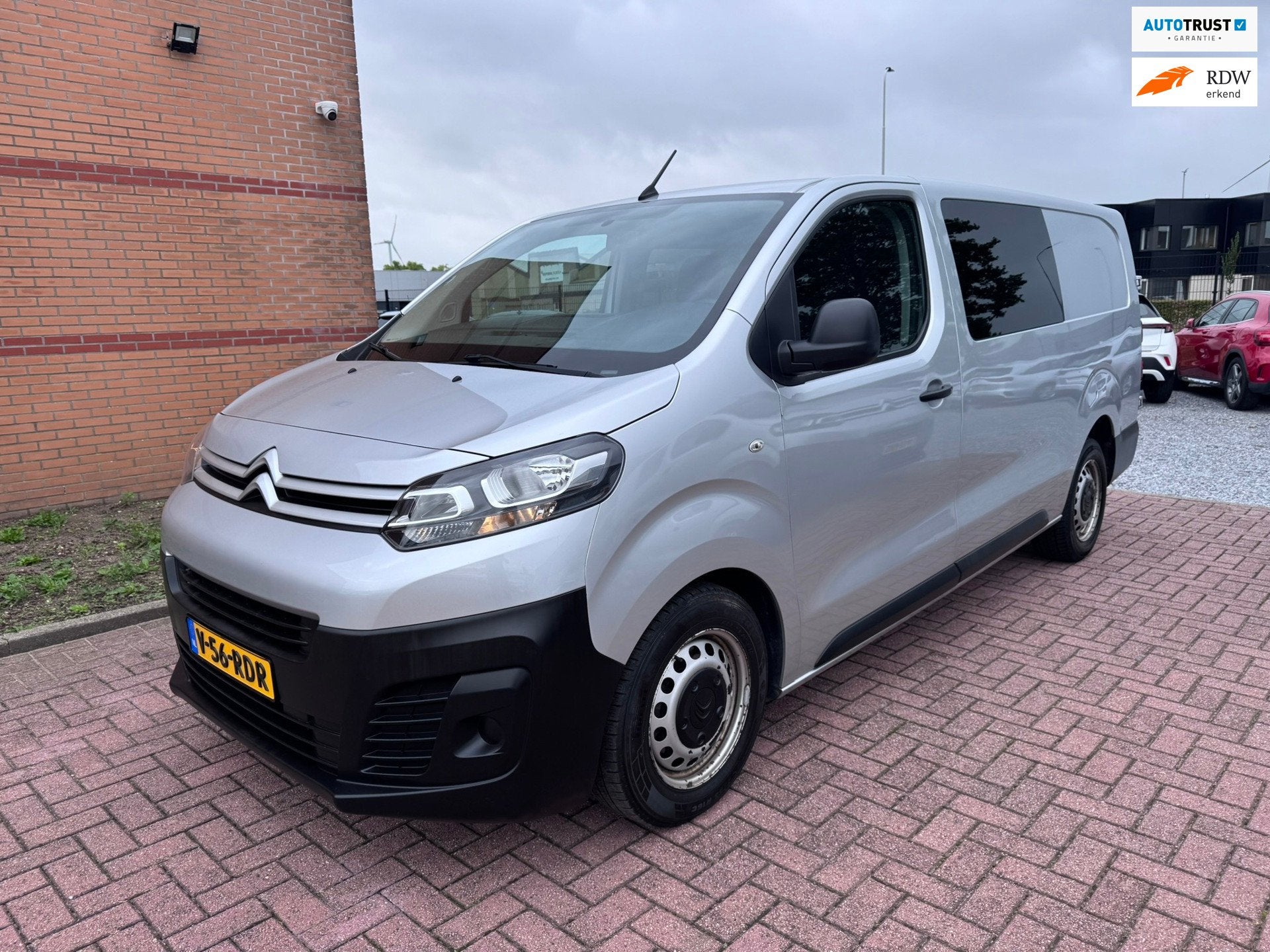 Citroen JUMPY 2.0 BlueHDI 120 Business XL DC S&S L3H1, 5 Per, Auto's, Voorwielaandrijving, Dealer onderhouden, Stof, Gebruikt