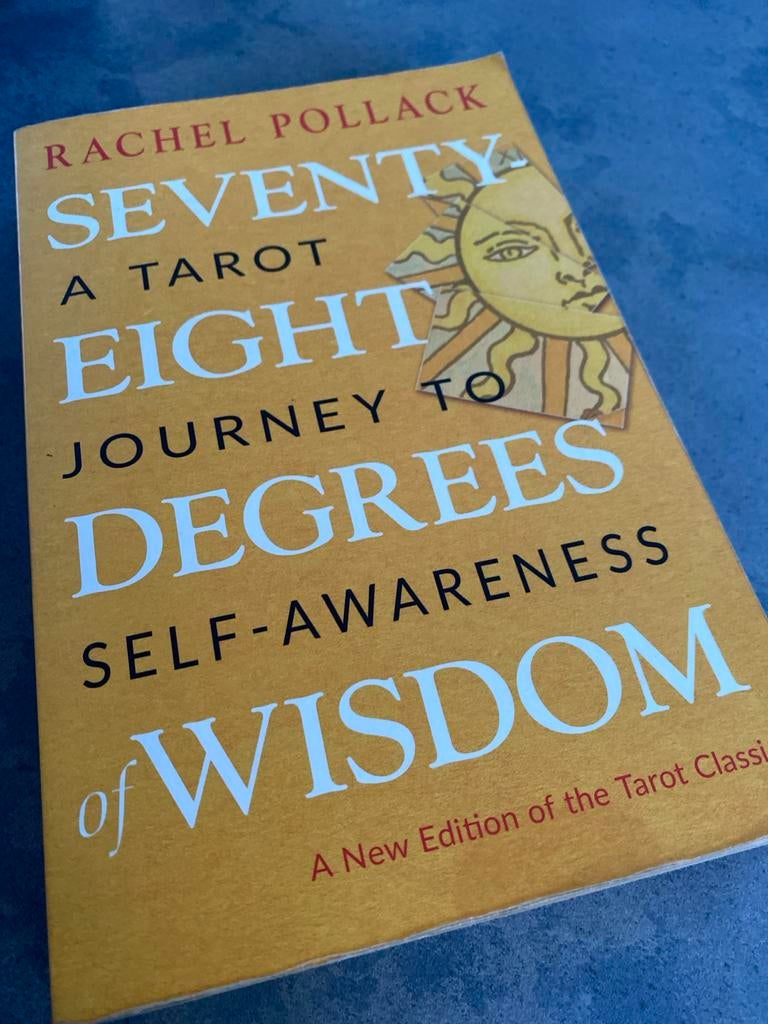 Seventy-Eight Degrees of Wisdom - Rachel Pollack, Boeken, Ophalen of Verzenden, Zo goed als nieuw, Tarot of Kaarten leggen, Achtergrond en Informatie