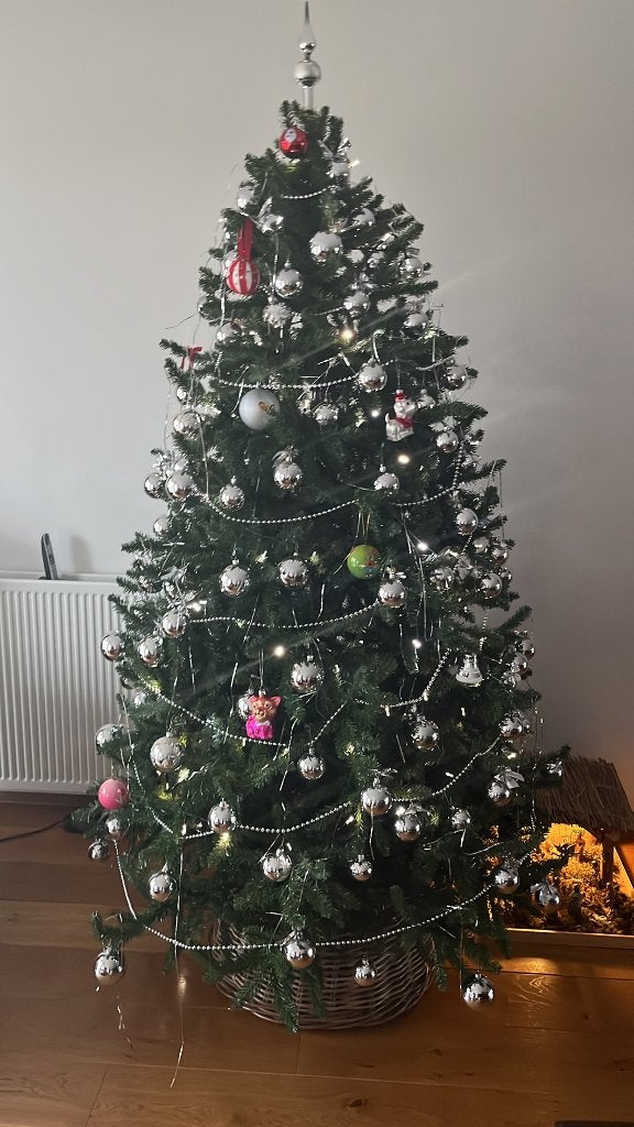 Triumph kerstboom Matterhorn Green 215 cm, Diversen, Ophalen, Zo goed als nieuw