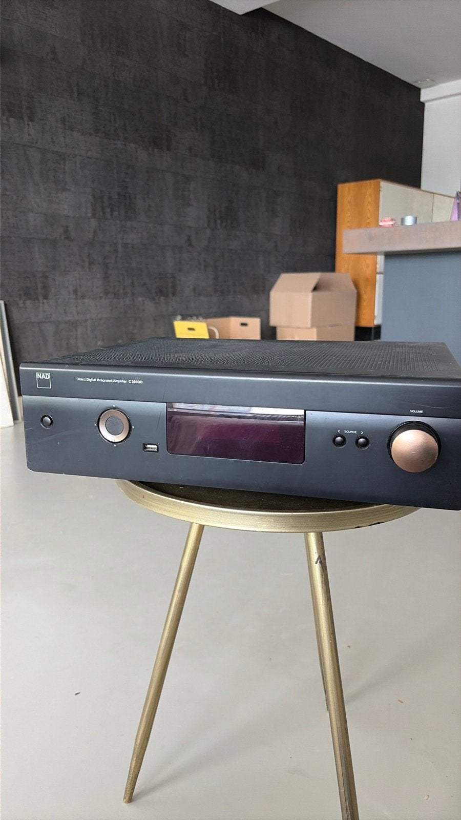 NAD C390DD Stereo Versterker met BluOS Module, Gebruikt, 120 watt of meer, Stereo, Ophalen