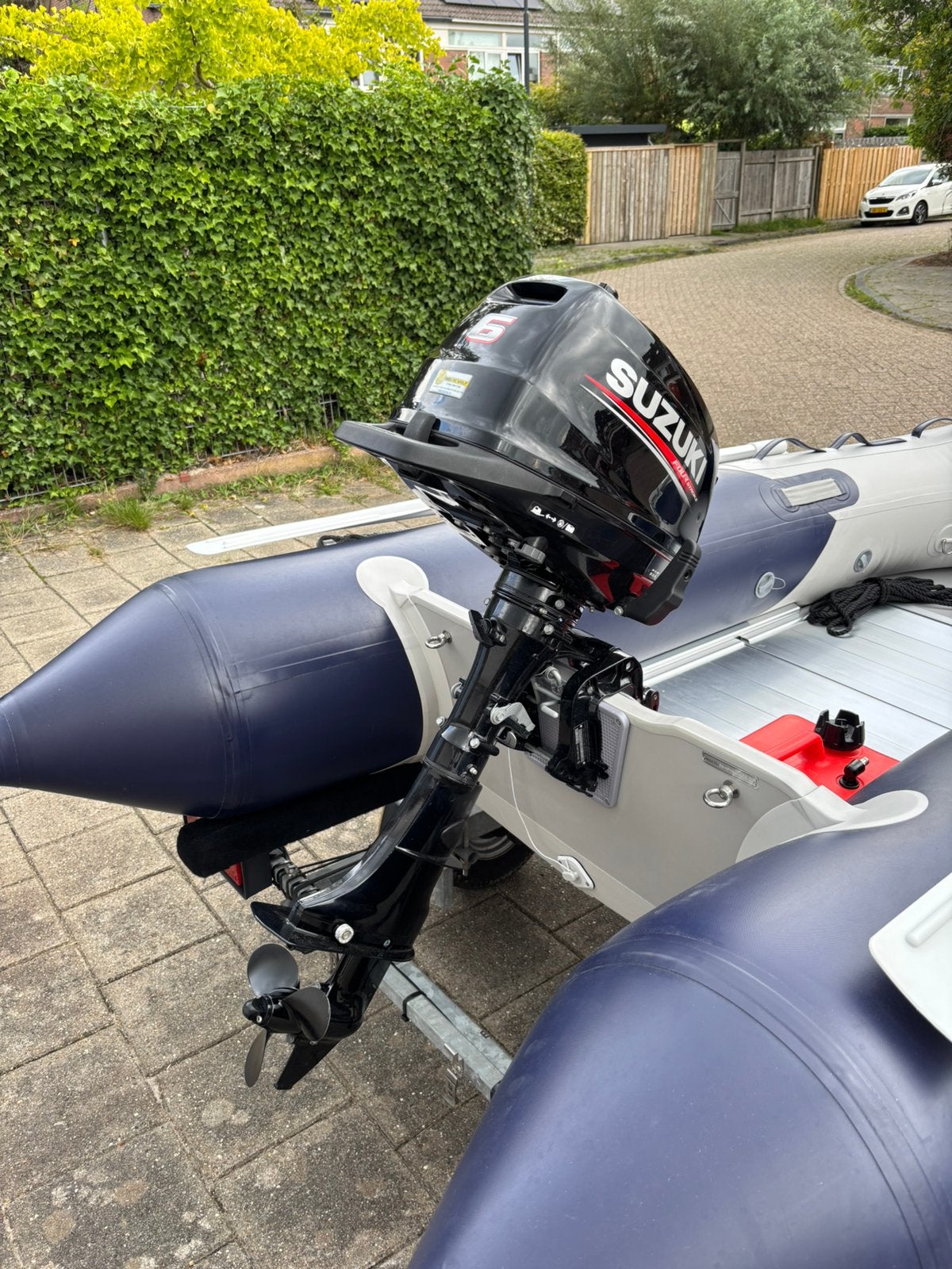 Foto 21 van Beaut TZ300AL Rubberboot met Suzuki DF 6A en Pega Trailer