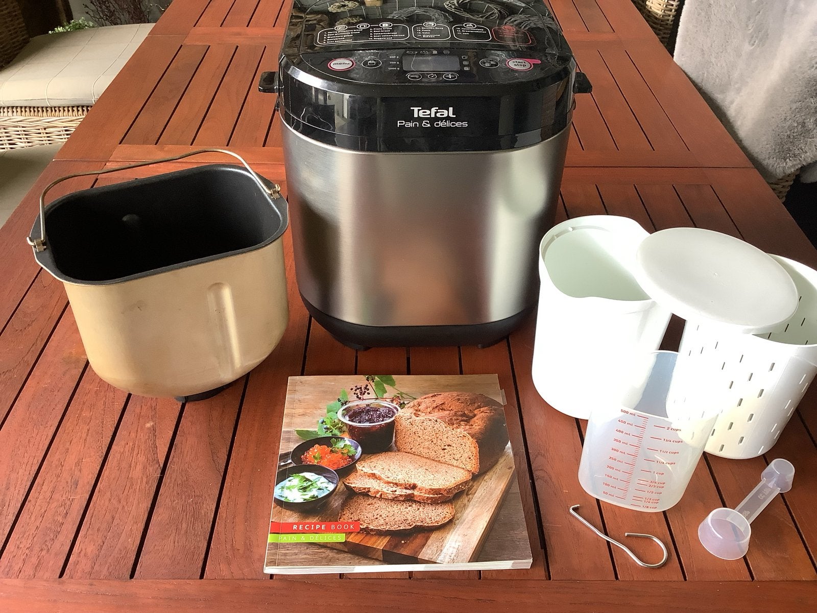 Tefal Broodbak-yoghurtmachine Pain & Délices en receptenboek, Witgoed en Apparatuur, Broodbakmachines, Gebruikt, Met timer, 800 tot 1200 gram deeg