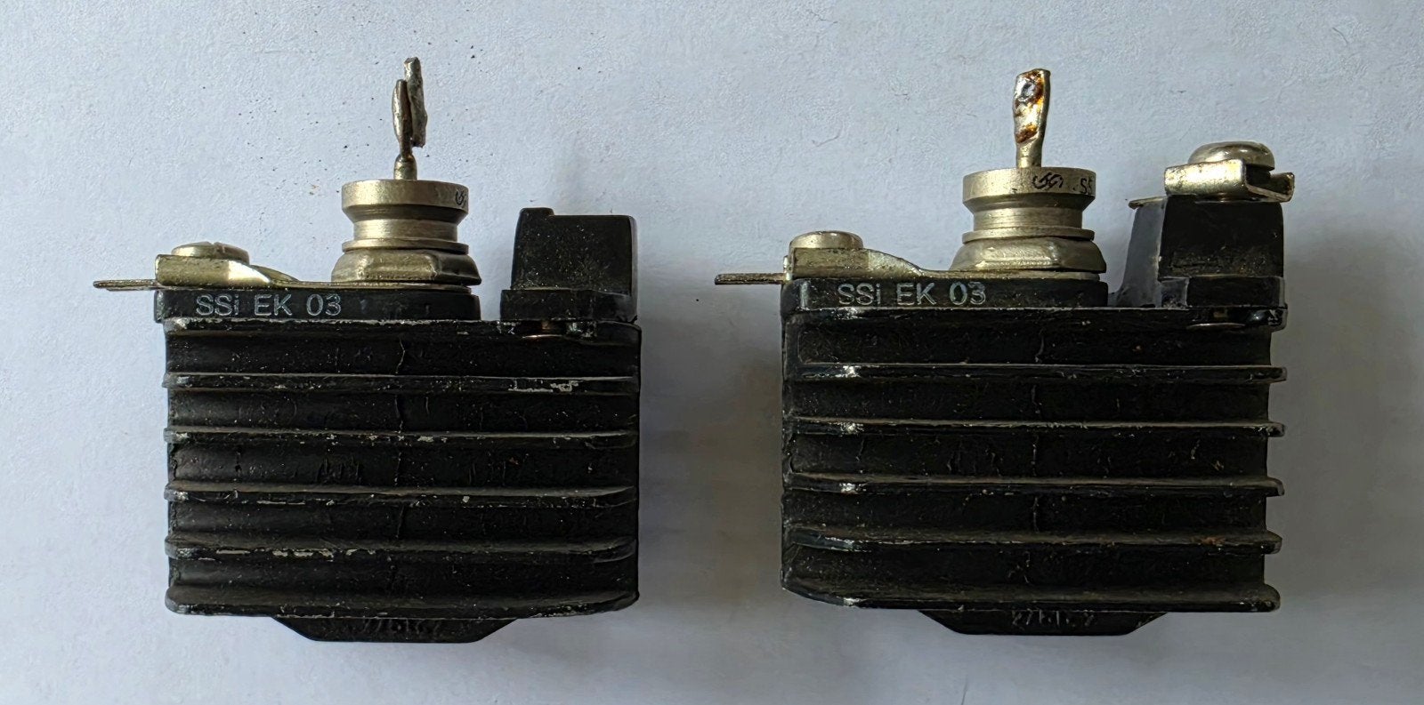 Vintage Siemens Thyristor/Vermogensdiode (SSi EK 03)-2 stuks, Ophalen of Verzenden, Gebruikt