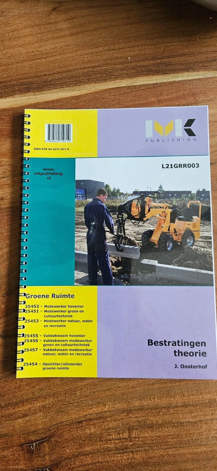 Bestratingen theorie - Groene Ruimte (J. Oosterhof), Ophalen of Verzenden, Nieuw, MBO, J. Oosterhof