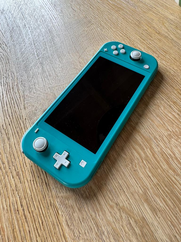 Nintendo Switch Lite, Spelcomputers en Games, Spelcomputers | Nintendo Switch Lite, Ophalen of Verzenden, Zo goed als nieuw