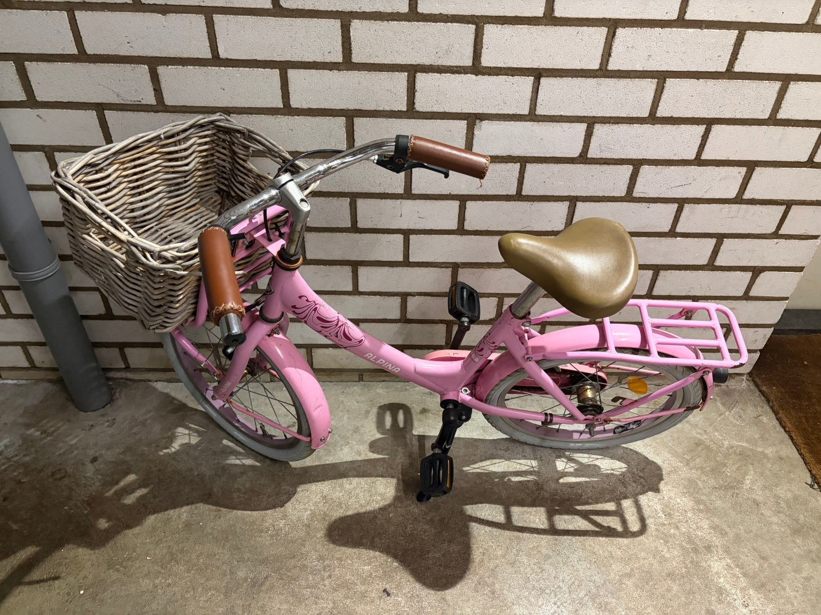 Meisjesfiets 18 inch, Ophalen, Gebruikt, Terugtraprem, 18 inch