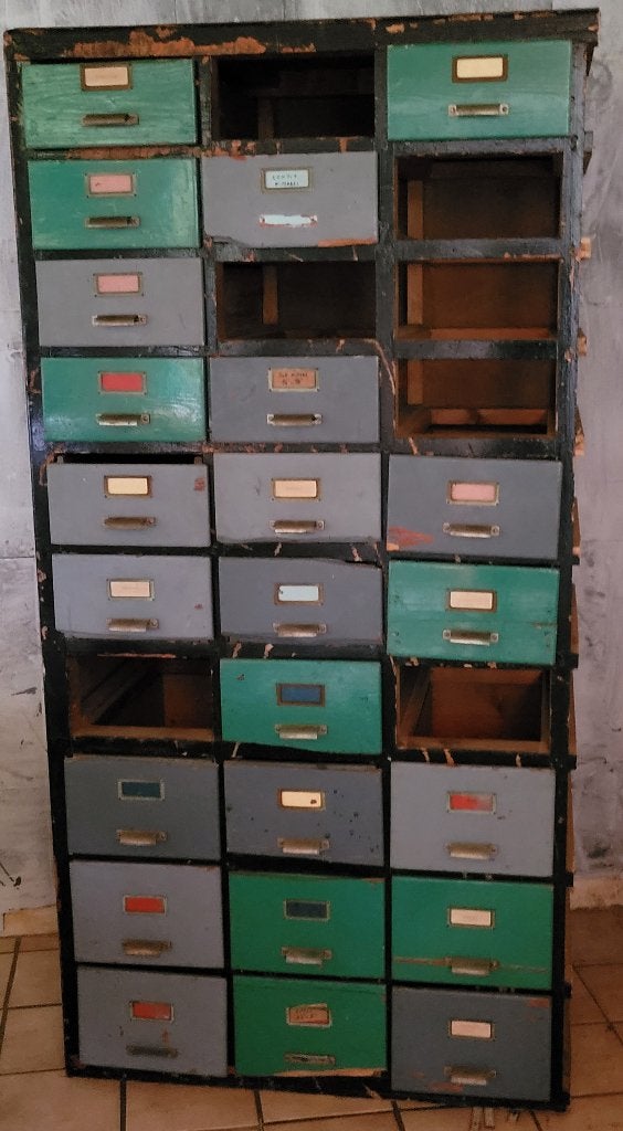 Industriële  KAST / Ladekast / Vakkenkast, Antiek en Kunst, Ophalen
