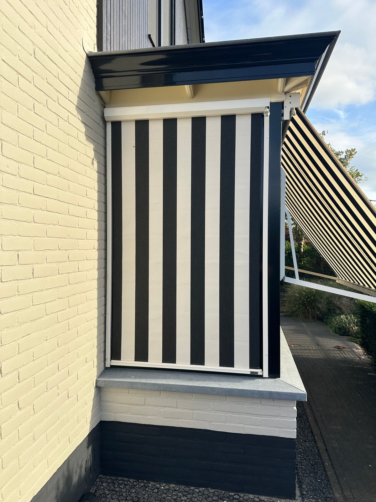 Screen set zonnenscherm zwart 111cm 178,5 beige, Doe-het-zelf en Verbouw, Rolluiken, Ophalen, Gebruikt, 100 tot 150 cm, Crème of Beige