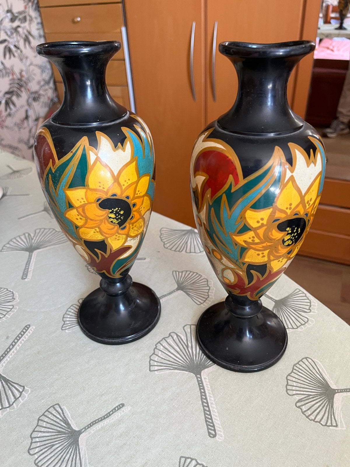 2 metalen metawa Tiel vaasjes 28 cm hoog, Antiek en Kunst, Ophalen of Verzenden