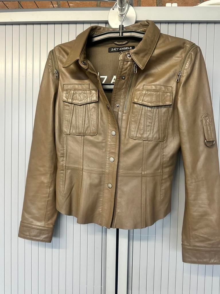Leer jasje /bloesje 24/7 angels camel taupe leer maat 38 (M), Ophalen of Verzenden, Zo goed als nieuw, Maat 38/40 (M), Bruin
