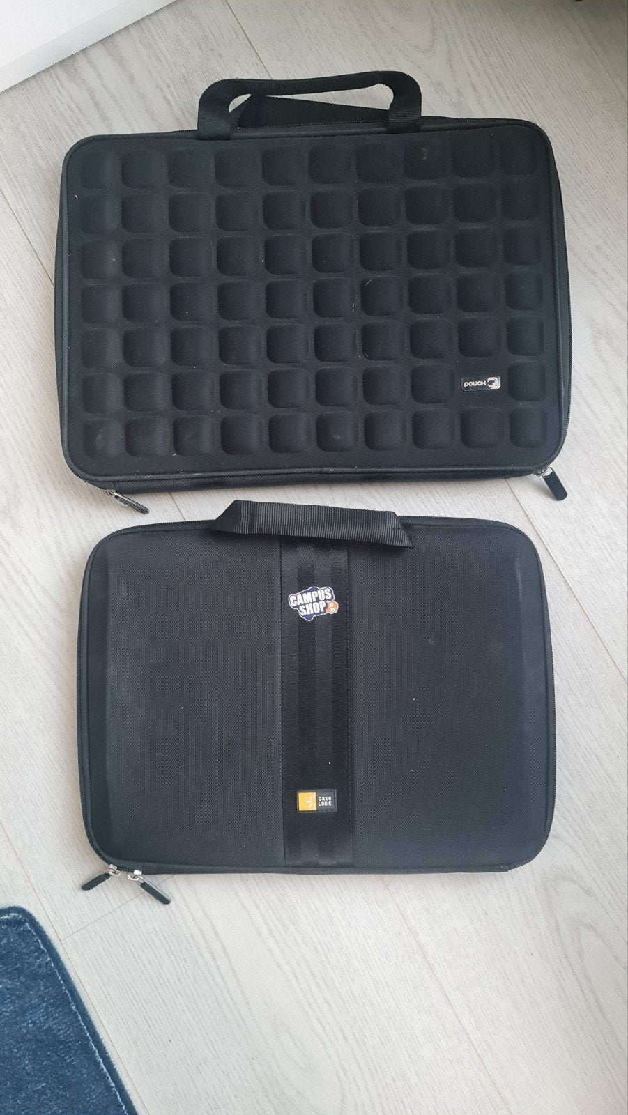 2x Laptophoes (13-14 inch) - Zwart, Z.g.a.n., Computers en Software, Gevoerd laptopvak, Ophalen of Verzenden, Zo goed als nieuw