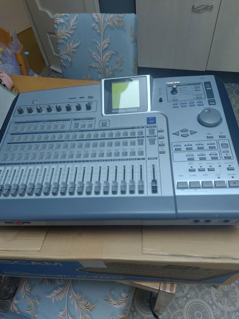 Tascam 2488 MKII Digitale Multitrack Recorder, Muziek en Instrumenten, Ophalen of Verzenden, Gebruikt, 20 kanalen of meer, Microfooningang