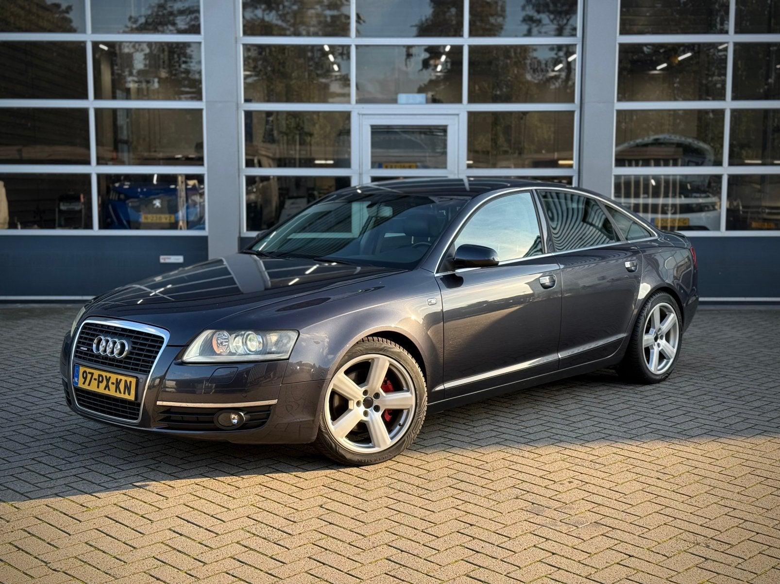 Audi A6 3.2 FSI 188KW Quattro Tiptronic 2005 Grijs., Auto's, Automaat, Zwart, 1655 kg, Vierwielaandrijving