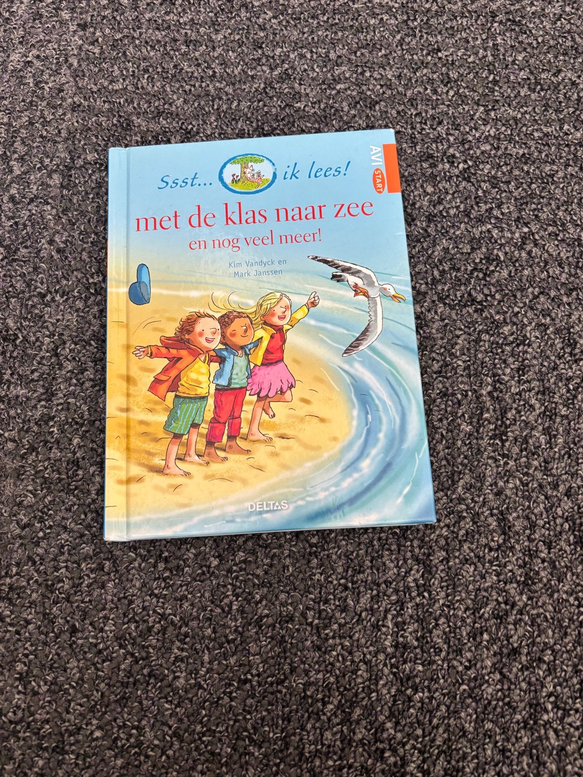 Ssst... ik lees! Met de klas naar zee - AVI START, Ophalen of Verzenden, Gelezen, Fictie algemeen