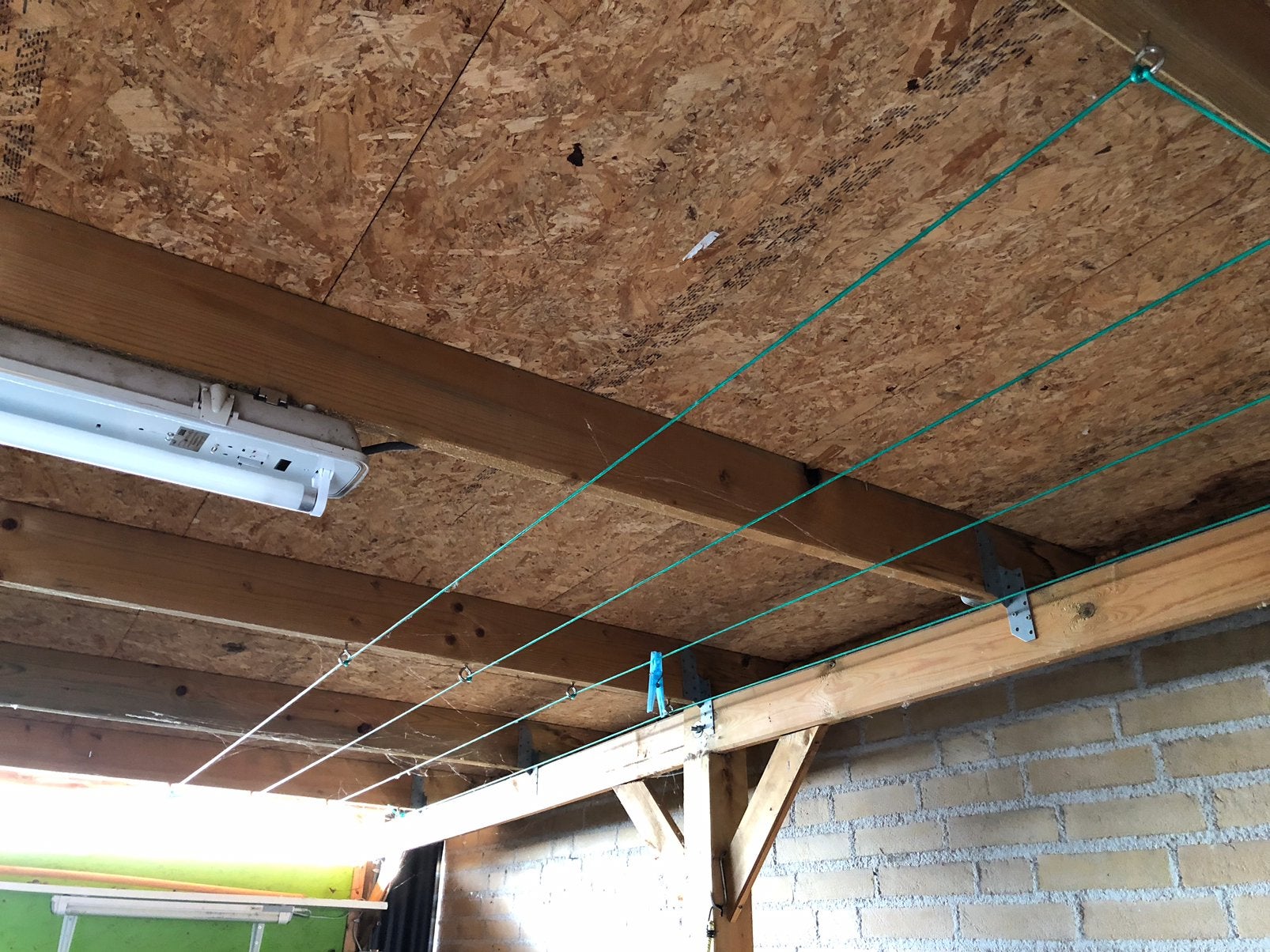 Houten schuur ( carport ), Ophalen, Gebruikt