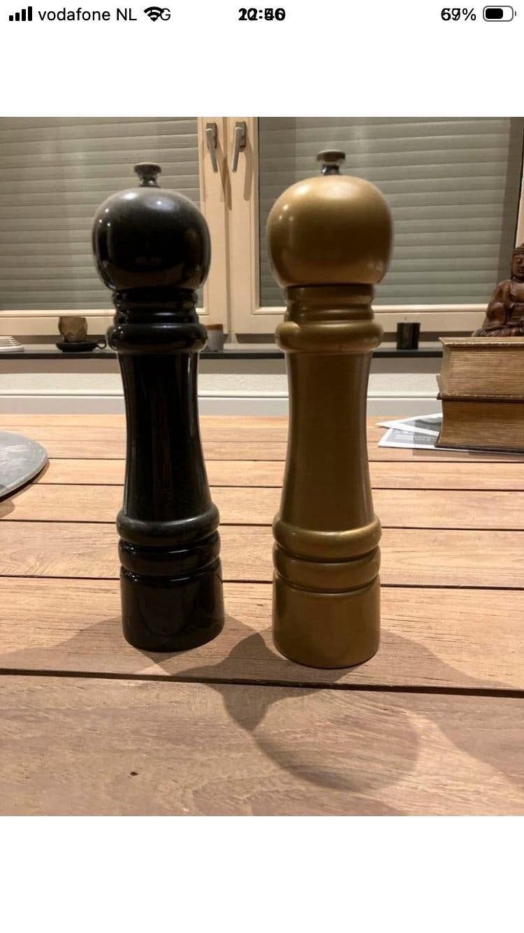 peper- en zoutmolen set (zwart en goud), Overige typen, Ophalen of Verzenden, Zo goed als nieuw, Zwart