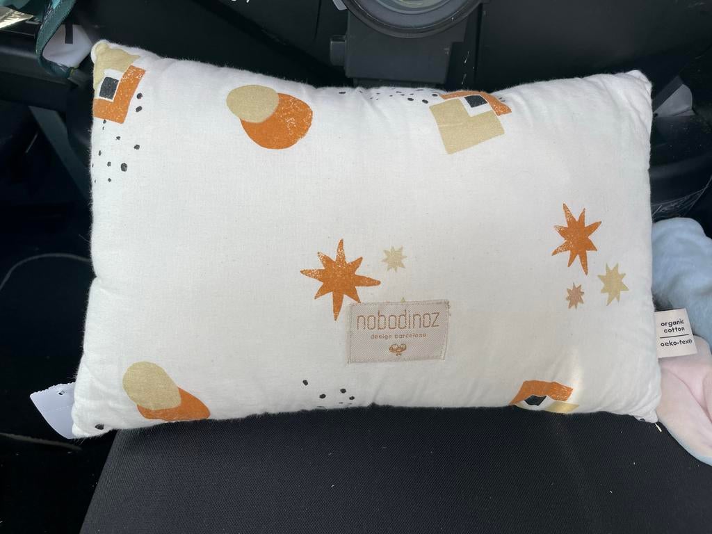 Nobodinoz sierkussen peuterkamer organic cotton, Ophalen of Verzenden, Zo goed als nieuw, Wit, Rechthoekig