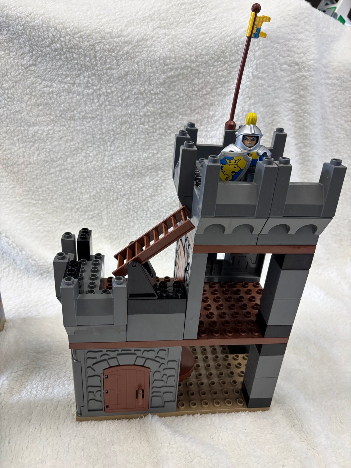 Duplo kasteel, Ophalen of Verzenden, LEGO System A/S, Product.compliance@LEGO.com, Aastvej 1, 7190 Billund, Denemarken