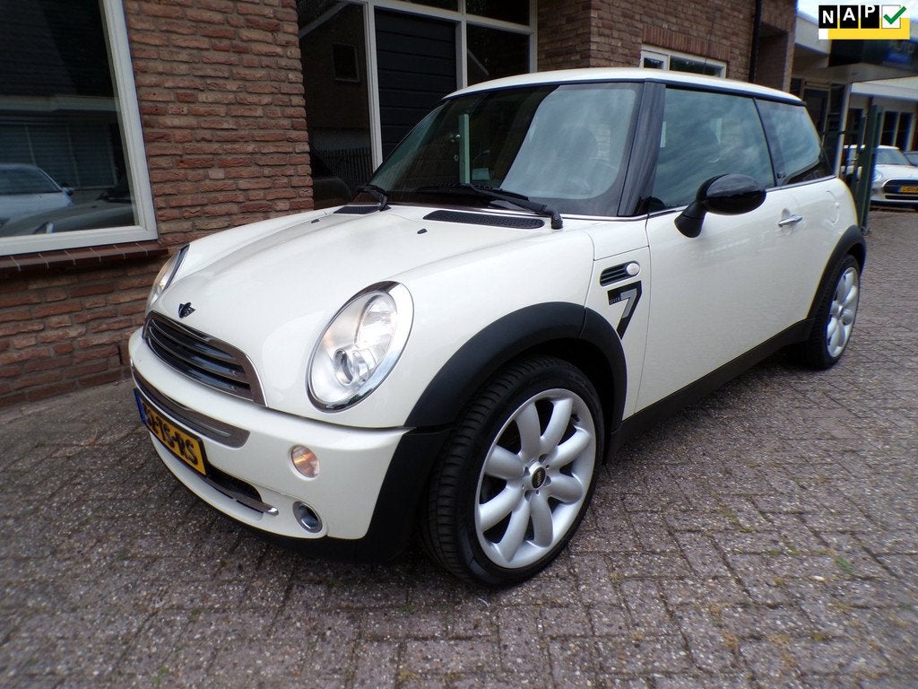Mini 3-Deurs 1.6 One Seven Panodak, Auto's, Mini, Bedrijf, Te koop, One, ABS, Airbags, Airconditioning, Boordcomputer, Elektrische buitenspiegels