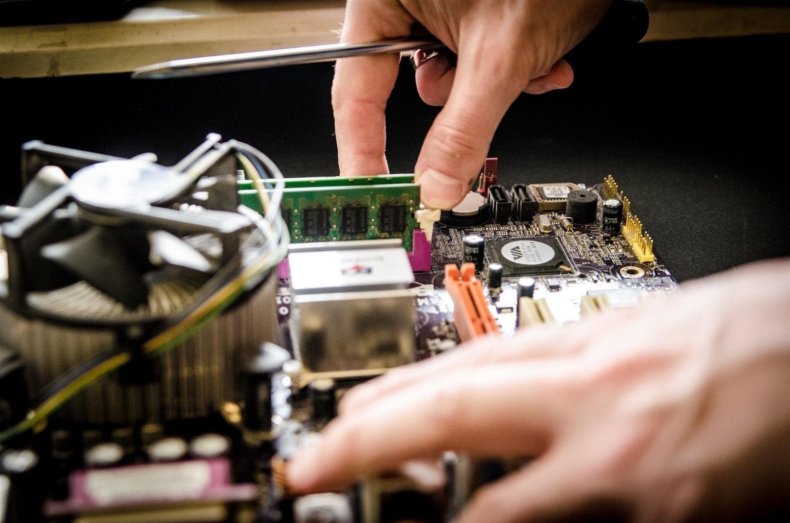 Laptop / (Game)Computer reparatie, onderhoud en upgrades, Ophalen, Gebruikt