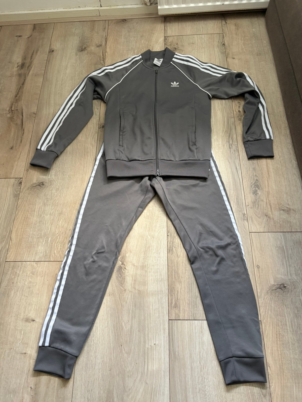Adidas pakken, Kleding | Heren, Sportkleding, Ophalen of Verzenden, Zo goed als nieuw, Overige maten, Algemeen