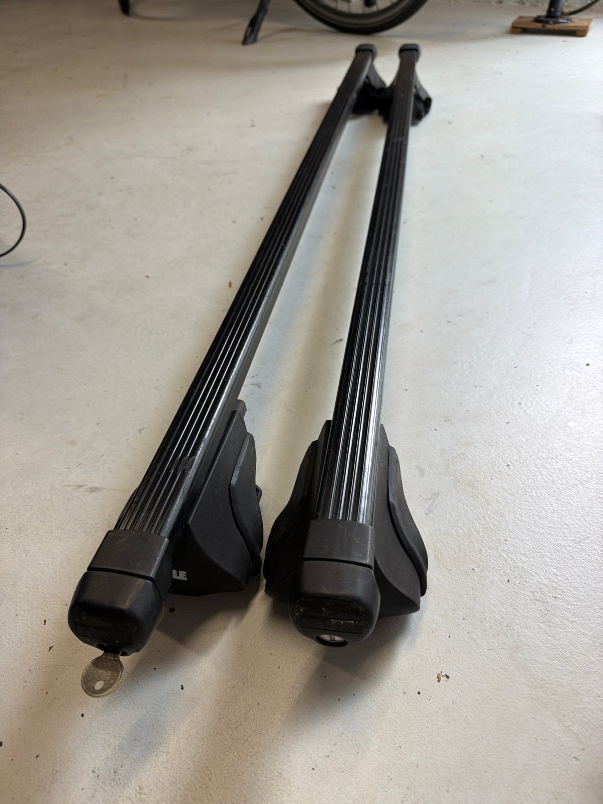 Thule dakdragers voor open dakrails - 118cm, Ophalen, Gebruikt