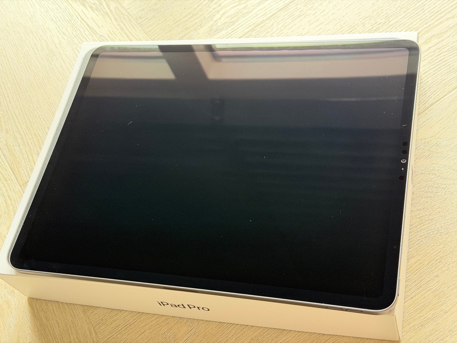 Foto 5 van iPad Pro 12.9-inch M1 (5th Gen) 256GB Wi-Fi - Zeer Netjes