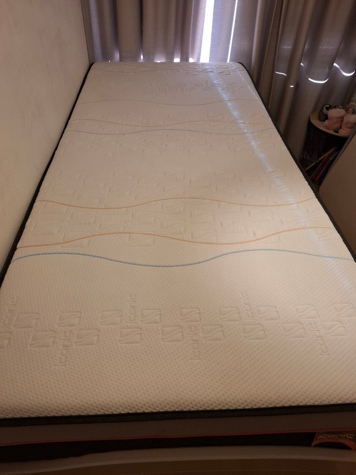 2 M-line Iconic matrassen 200x90, Ophalen, 90 cm, Eenpersoons, Zo goed als nieuw