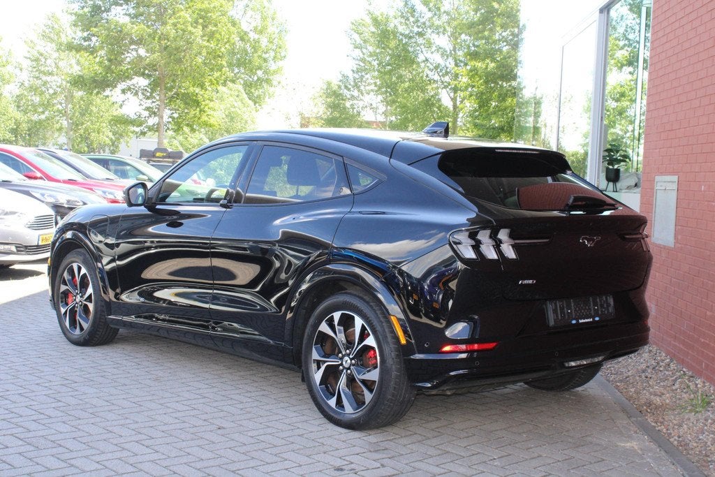 Ford Mustang Mach-E Extended AWD 98 kWh | 60.000 KM | SOH 92, Auto's, Ford, Automaat, 98 kWh, Gebruikt, Zwart