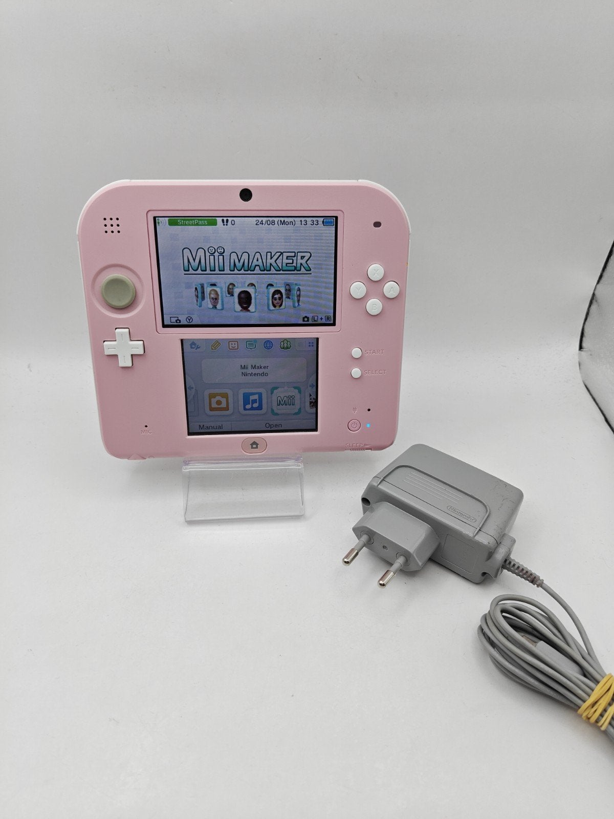 Nintendo 2DS Roze, 11-1 Hokotate-cho, Kamitoba, Minami-ku, Kyoto 601-8501, Japan, Ophalen of Verzenden, Zo goed als nieuw, Vanaf 3 jaar