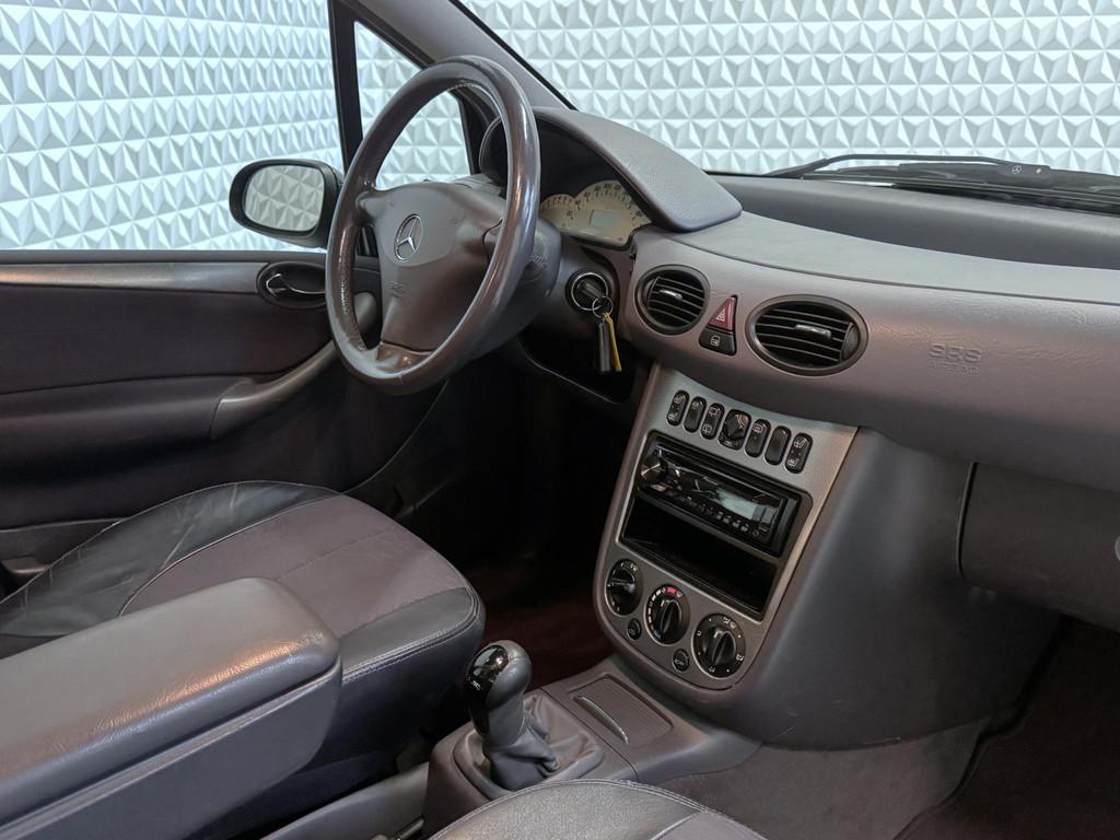 Mercedes-Benz A-klasse 190 Avantgarde Lang Piccadilly (2004), 125 pk, Gebruikt, Zwart, 4 cilinders
