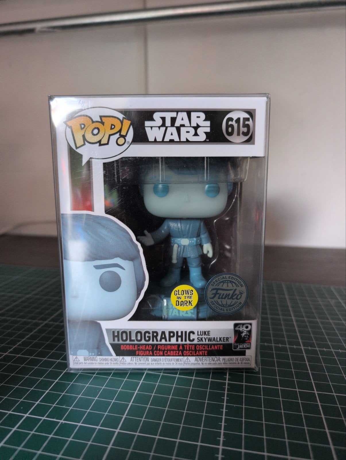Funko Pop Star Wars Holographic Luke Skywalker GITD, Verzamelen, Poppetjes en Figuurtjes, Ophalen of Verzenden