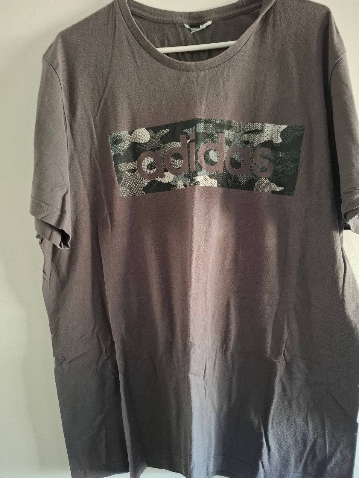 adidas shirt maat L, Kleding | Heren, Maat 52/54 (L), Ophalen of Verzenden, Adidas, Grijs