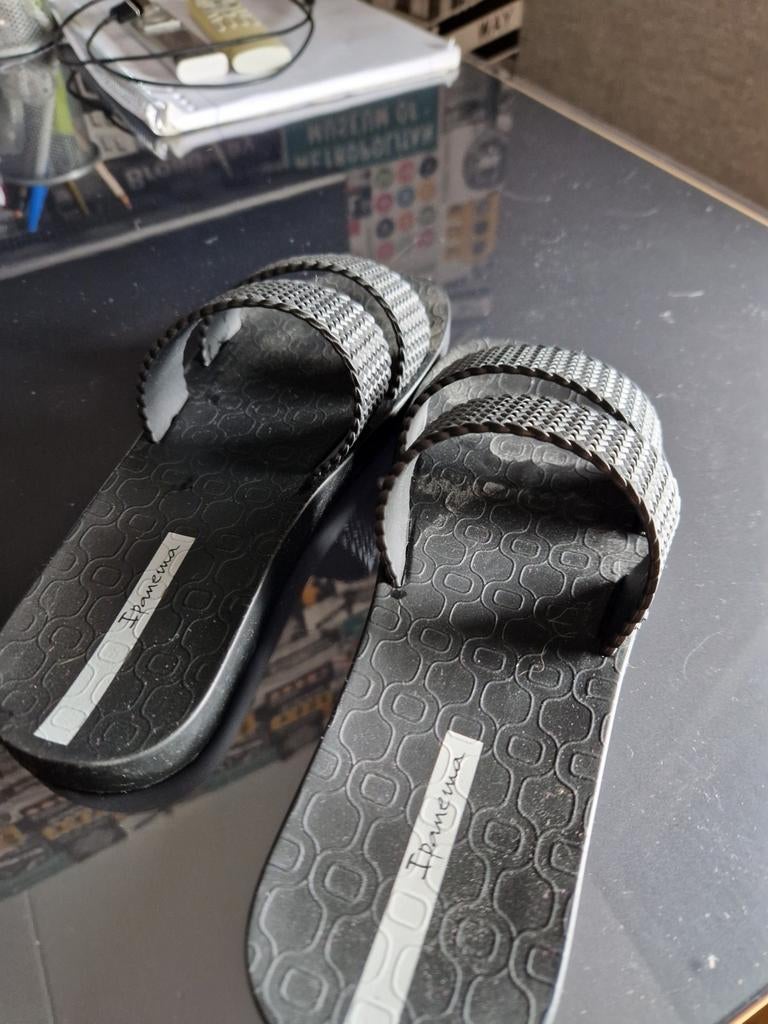 Ipanema slippers maat 37, Meisje, Ophalen of Verzenden, Zo goed als nieuw, Ipanema