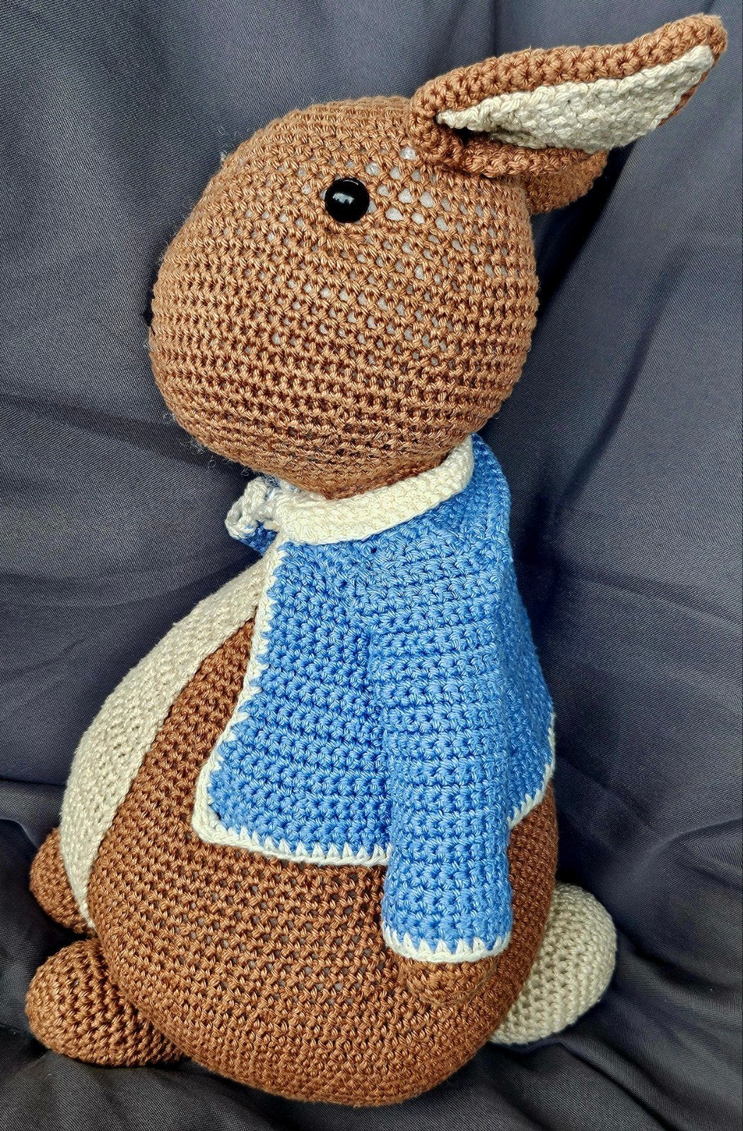 Gehaakte Pieter Konijn knuffel, Konijn, Ophalen of Verzenden, Zo goed als nieuw, Bruin
