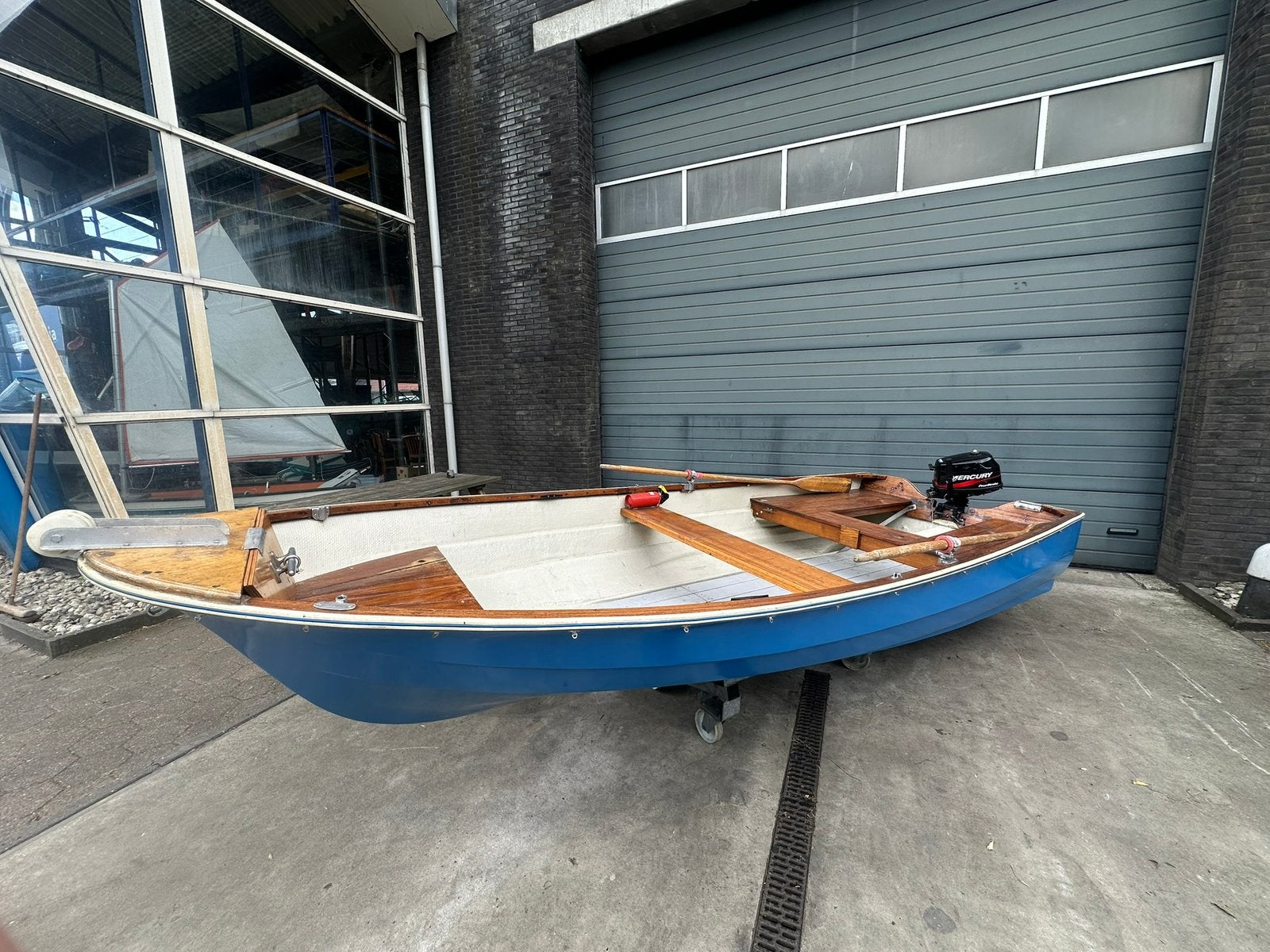 Leuk Visbootje met mercury 4 pk 4 takt incl.boottrailer, Ophalen, Gebruikt, 4 m, Visboot