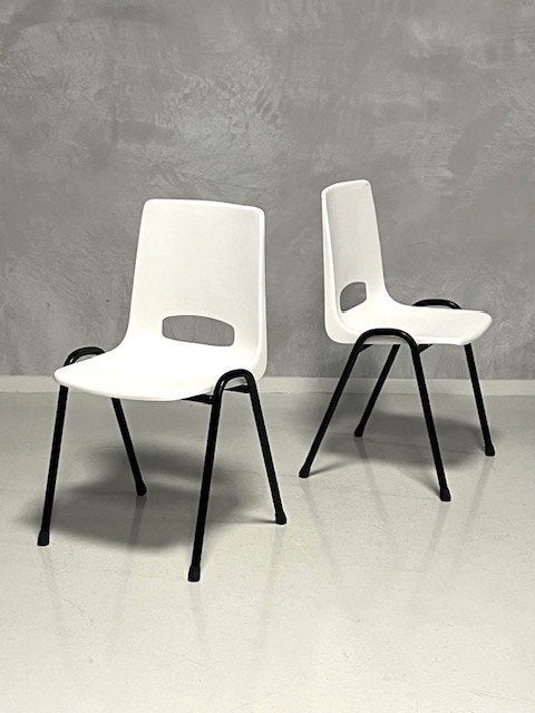 Retro eettafelstoelen nieuw kantinestoelen wit prijs p/stuk, Kunststof, ., Wit, Nieuw