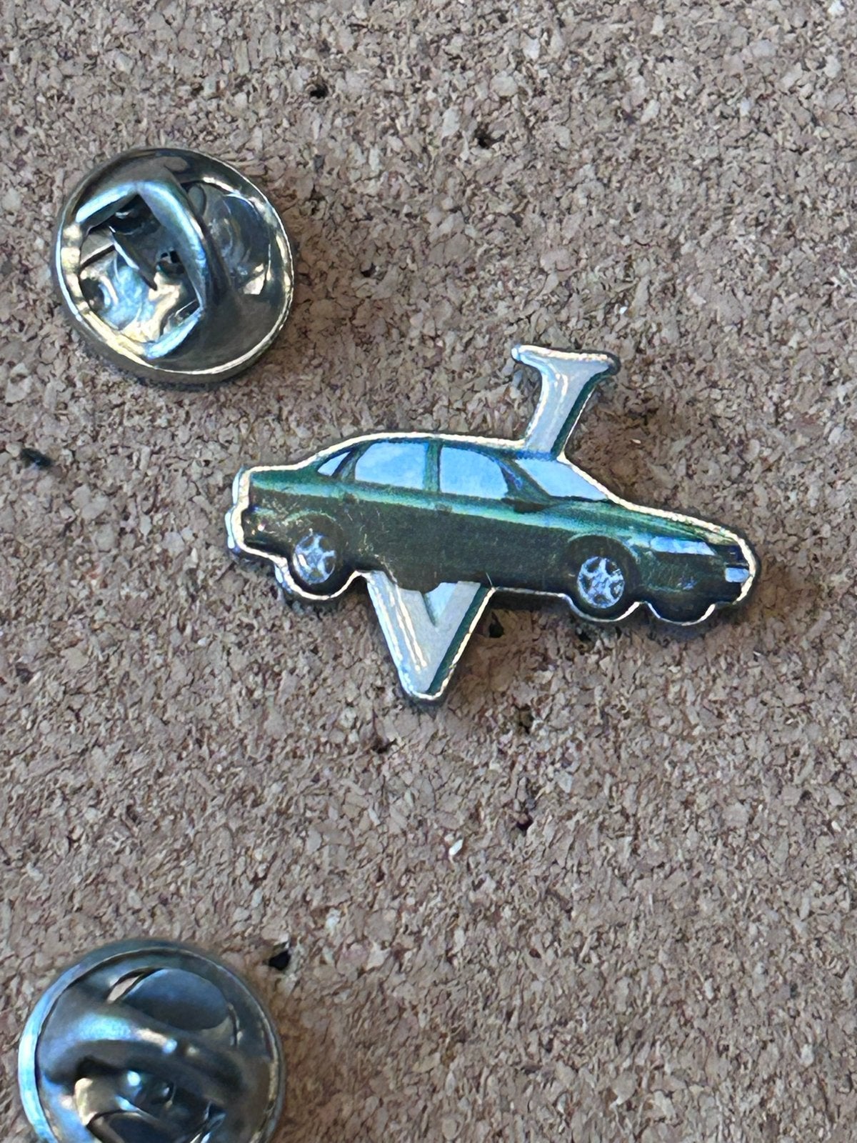 Unieke Auto - Groene Sedan Pin, Ophalen of Verzenden, Zo goed als nieuw, Transport, Speldje of Pin