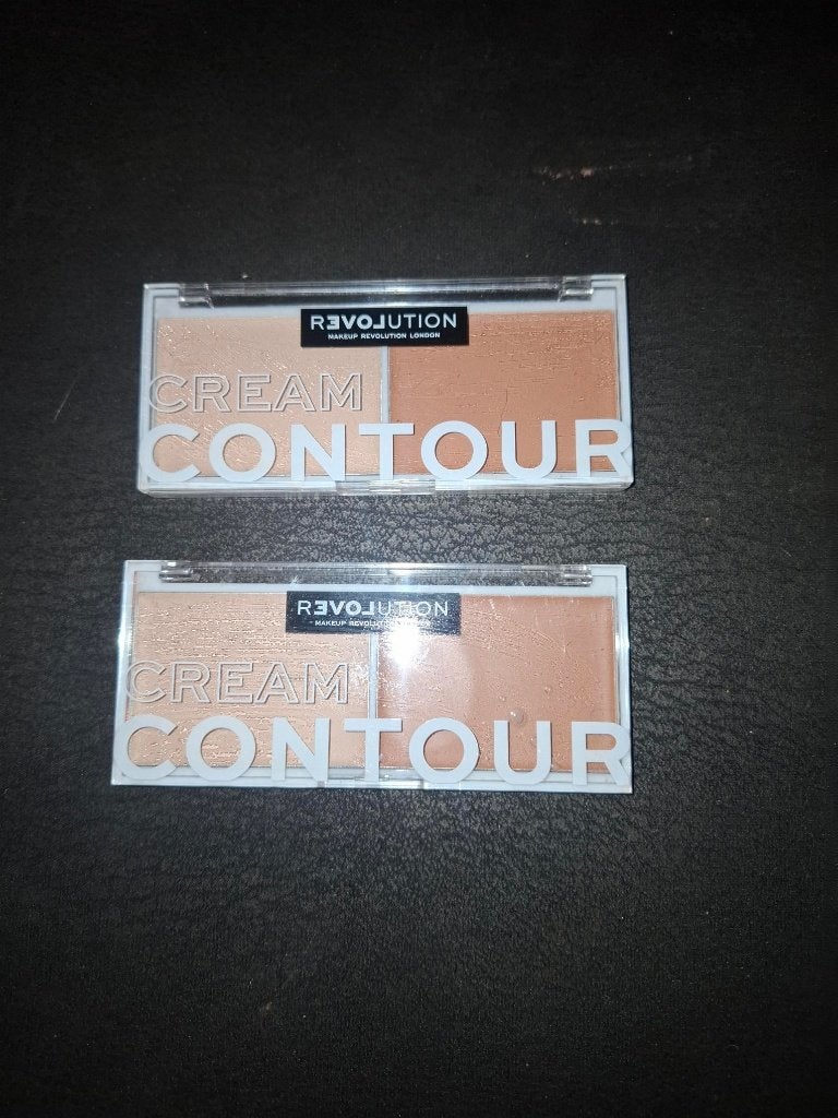 Nieuwe Relove Cream Contour Duo – Medium (advr 123), Overige kleuren, Gehele gezicht, Nieuw, Ophalen of Verzenden
