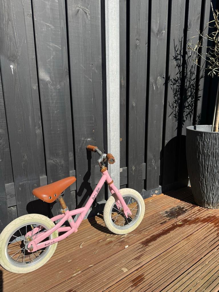 Roze loopfiets met bruin zadel, Ophalen, Gebruikt, Loopfiets