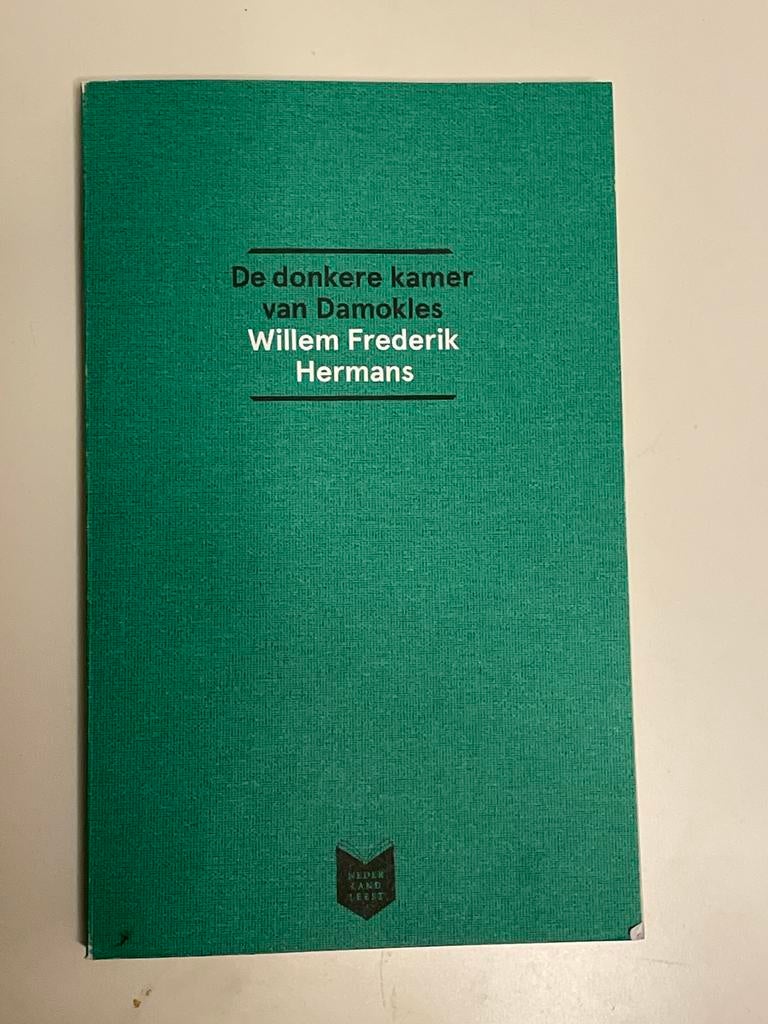 De donkere kamer van Damokles - W.F. Hermans, Ophalen of Verzenden, Gelezen, Nederland