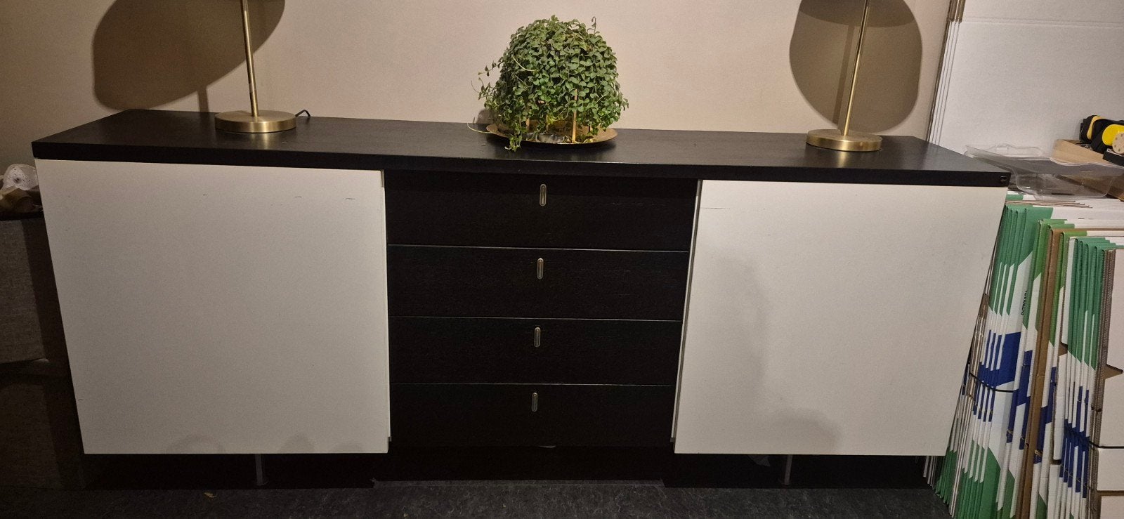 Dressoir now! by hülsta  Gratis op te halen, Ophalen, Gebruikt, 25 tot 50 cm, 200 cm of meer