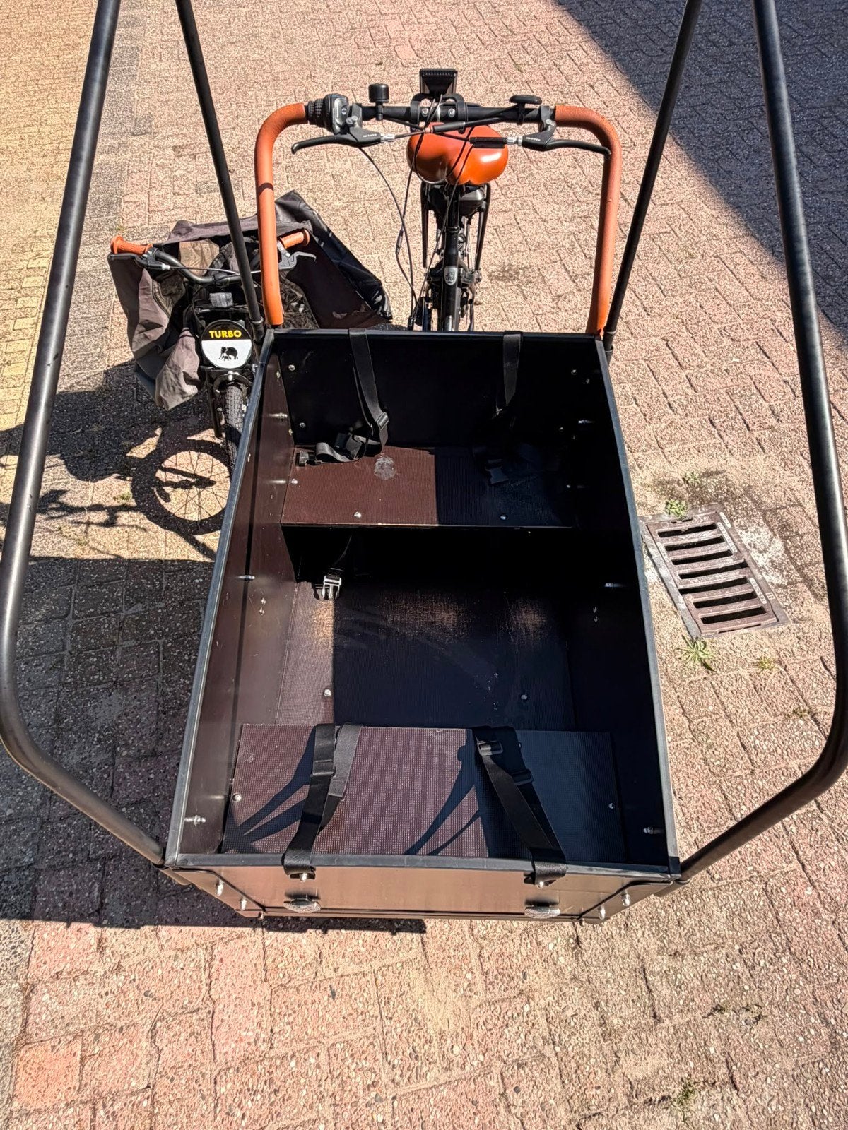 Troy Bikes elektrische bakfiets – 4 zitplaatsen*, Ophalen of Verzenden, Zo goed als nieuw, 4 kinderen of meer